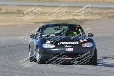 media/Oct-15-2023-CalClub SCCA (Sun) [[64237f672e]]/Group 4/Race/